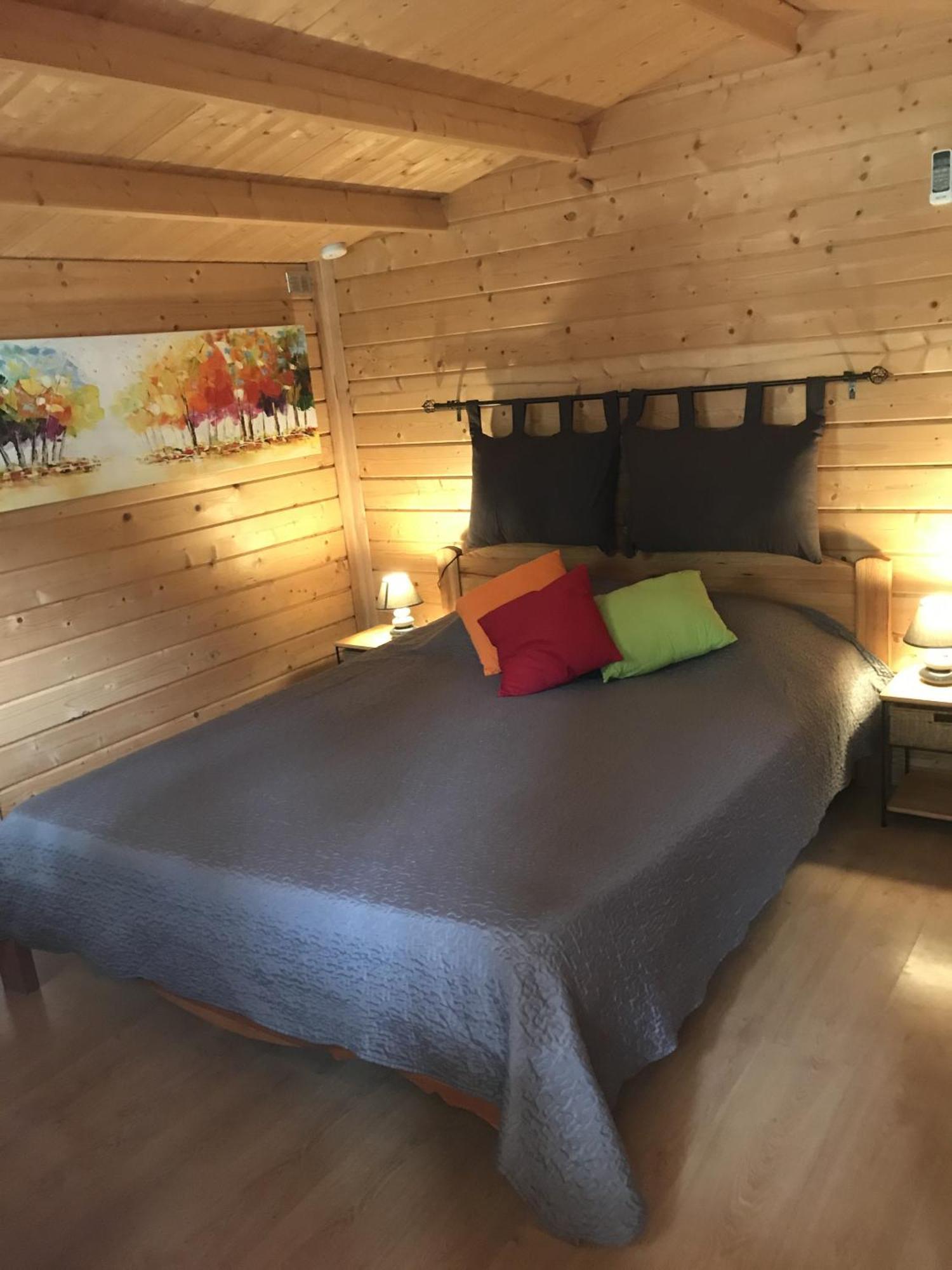 Bed and Breakfast Mas De La Pinede Ex-Les Arbousiers Bollène Pokoj fotografie